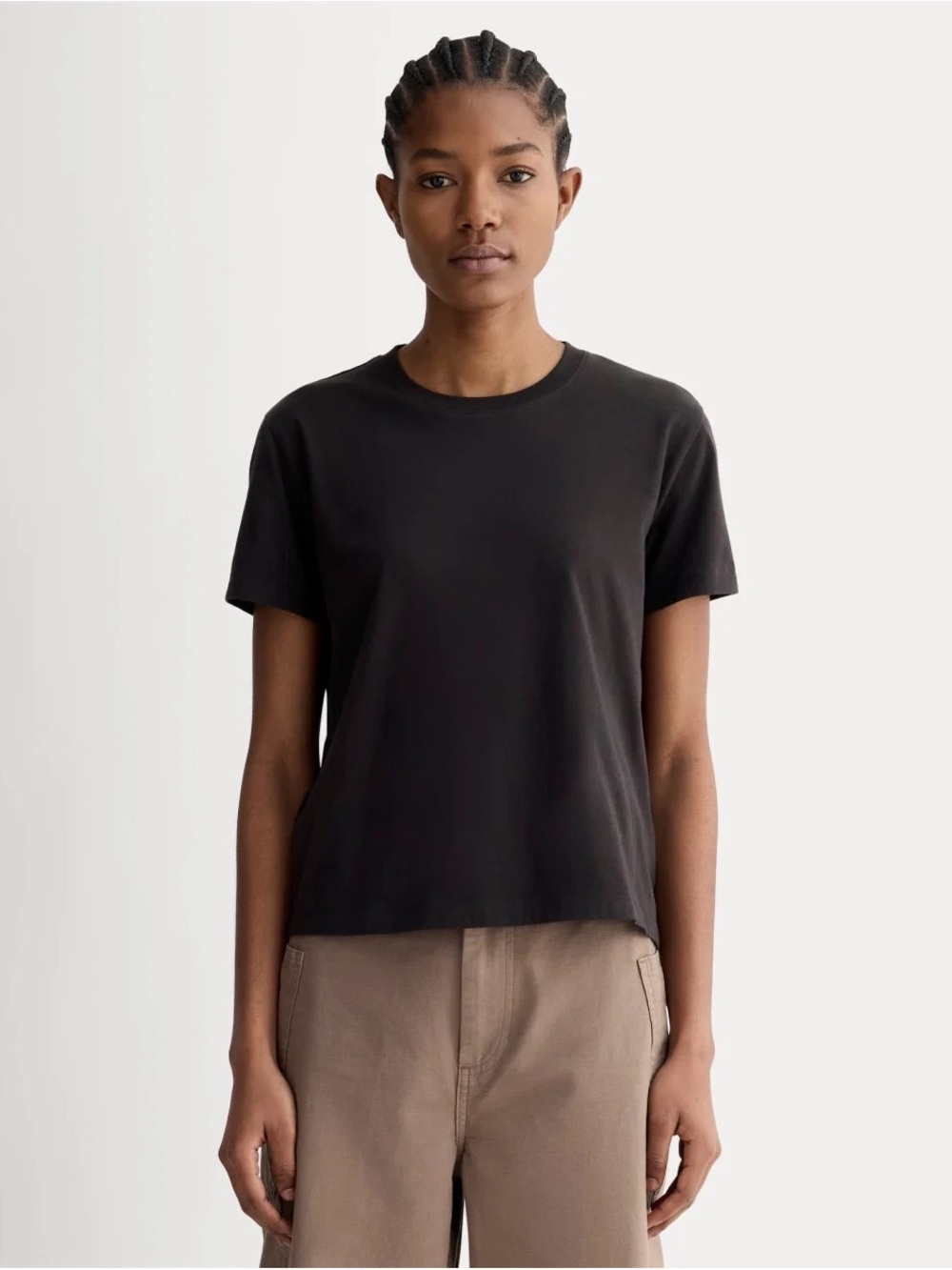 Everlane Box-Cut Tee in Essential Cotton - Black